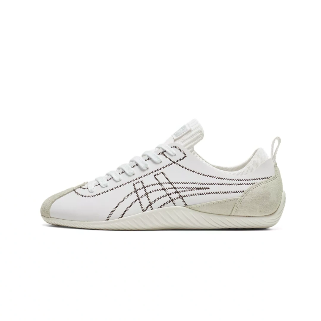 Onitsuka Tiger Sclaw White